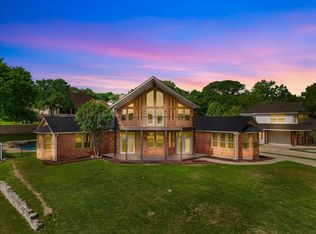203 W Lake Dr, Weatherford, TX 76087
