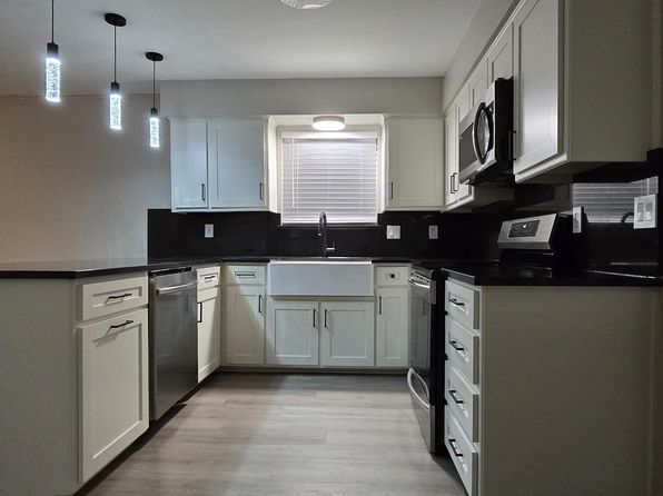 2304 Westchester Dr APT A