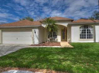 19105 Dove Creek Dr, Tampa, FL 33647