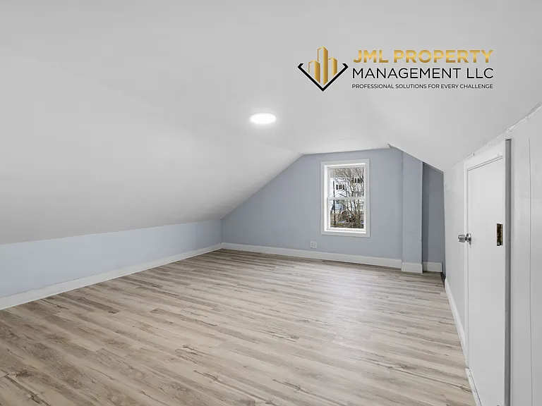 227 Lawrence St #2 — Photo 17