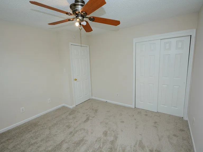 1217 Reardon Cir — Photo 20