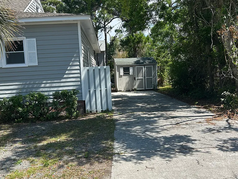 508 Carolina Beach Ave N — Photo 9