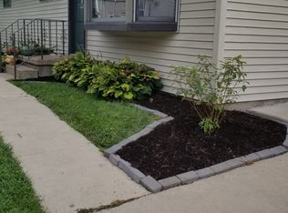 2459 Roosevelt St, Dubuque, IA 52001