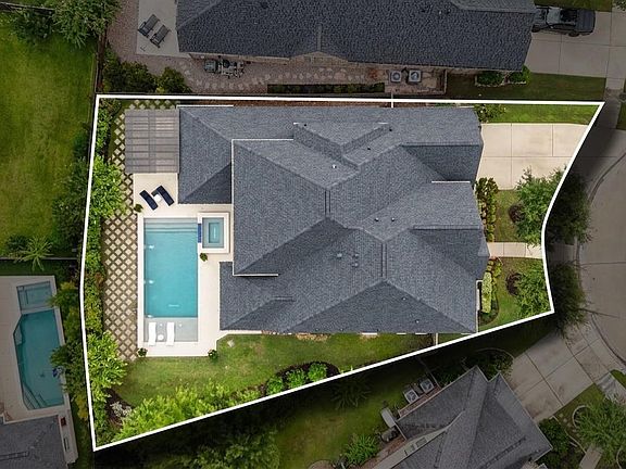 3rd image of 27526 Llano Meadows Ln