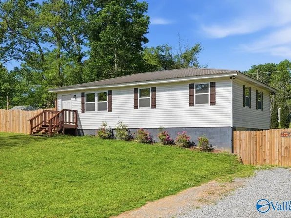 216 May Apple Rd SW, Arab, AL 35016