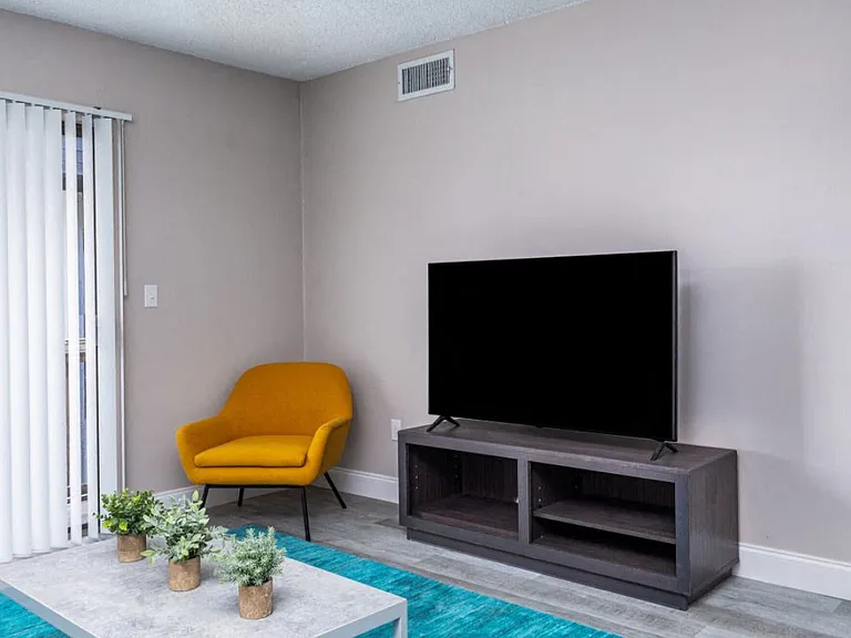 3726 Central Ave — Photo 7