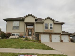 2106 Larkspur St, Excelsior Springs, MO 64024
