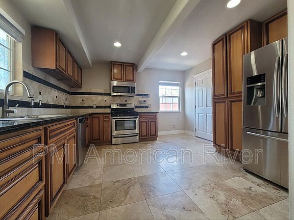 4th image of 5805 Dotmar Way