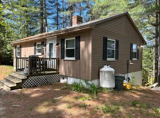16 Peterson Rd, Raymond, ME 04071