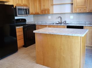 2087 Oak Meadow Cir, South Daytona, FL 32119