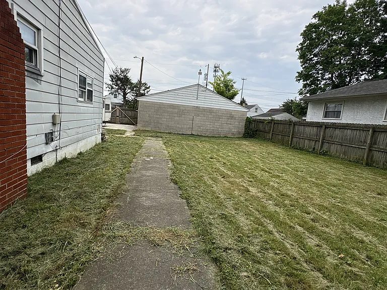 932 Ruby Ave — Photo 13