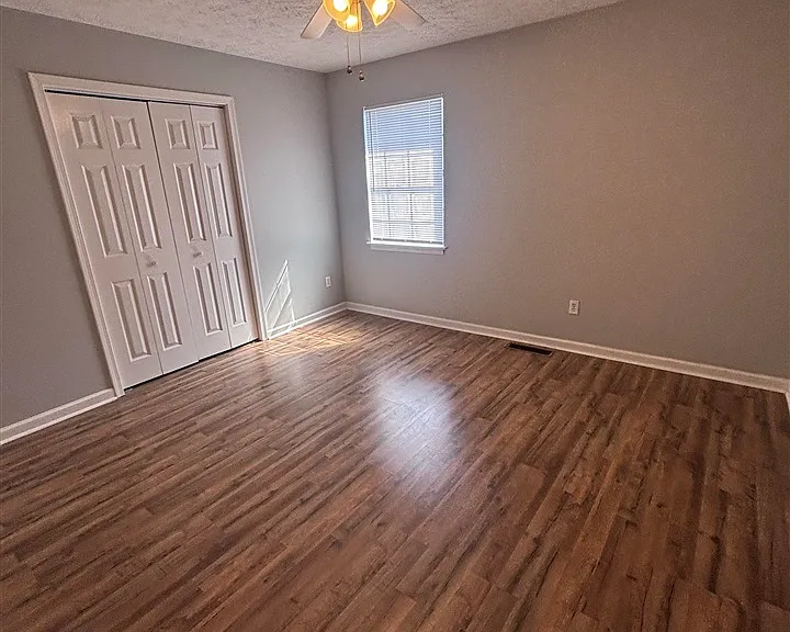 1744 Cave Mill Rd #A — Photo 4