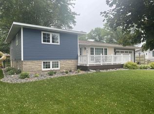 807 15th St, Mosinee, WI 54455