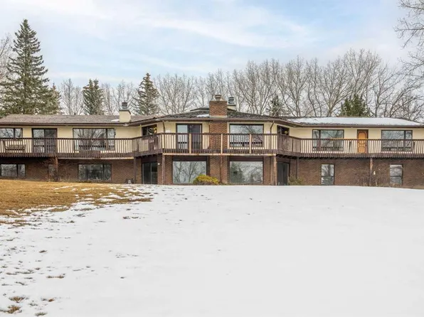 47 W Springside St, Rocky View County, AB T3Z 3M1