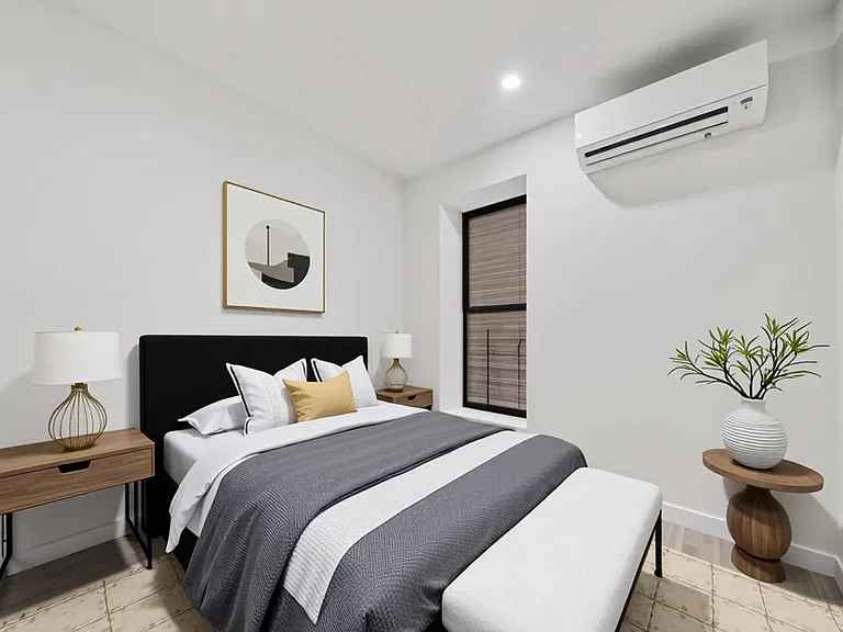 312 Manhattan Ave #2D — Photo 5