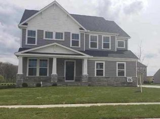 1755 Silverlawn Ave, Grove City, OH 43123