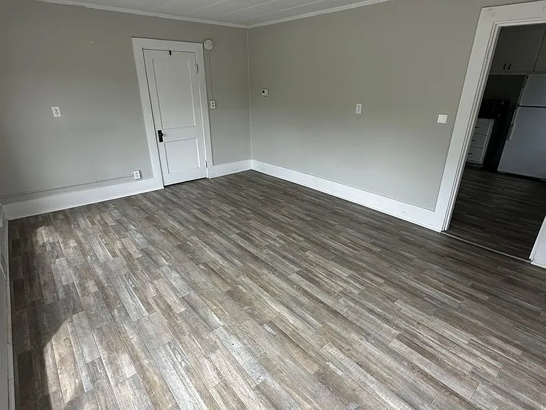 9 Dexter Rd — Photo 38