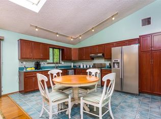 16 Pomona Rd, Suffern, NY 10901