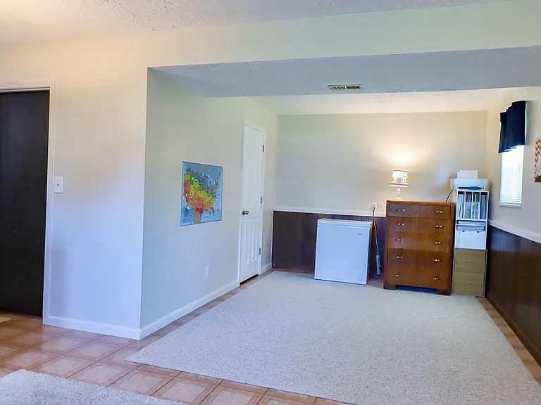 9711 Stanalouise Dr — Photo 22