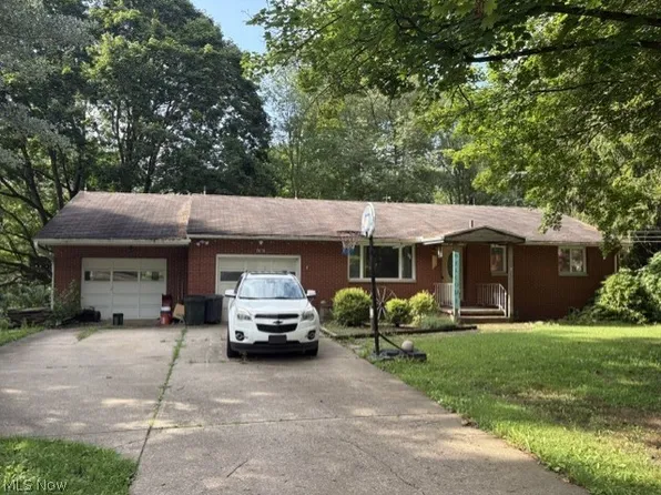 2678 Waterloo Rd, Mogadore, OH 44260