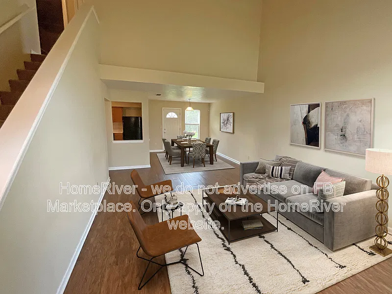 4 bed, 2.5 bath, 1848 sqft, $1,925 — Photo 4