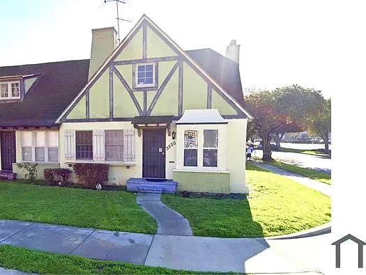 3520 W 39th St