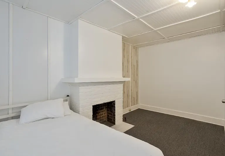 1003 Center St NW #B — Photo 11