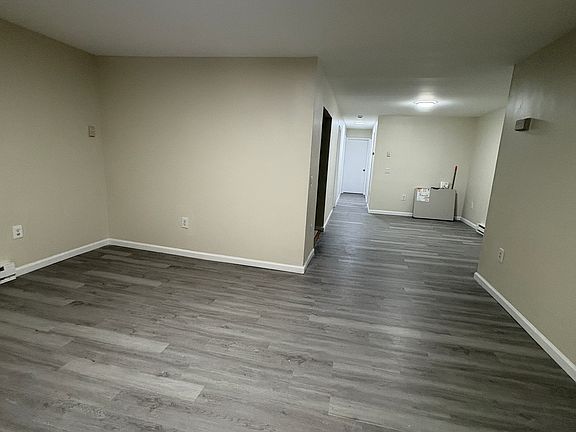 3rd image of 121 Orient Ave #1