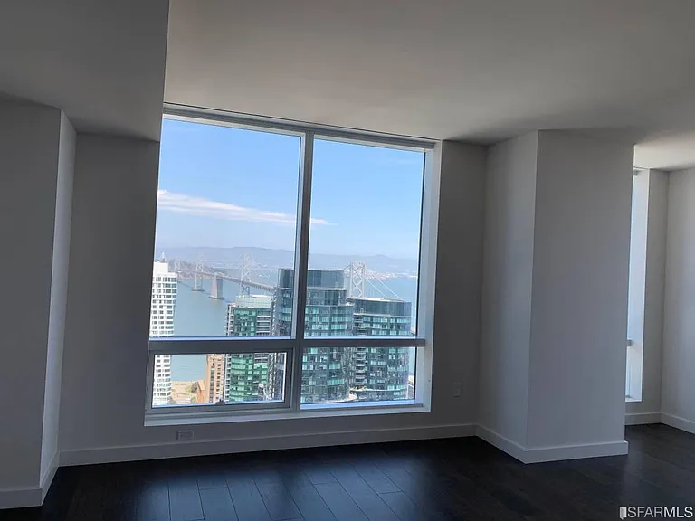 488 Folsom St #4301 — Photo 14