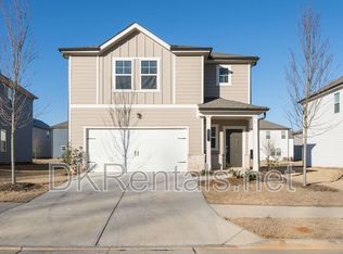 724 Warm Rays Way, Acworth, GA 30102