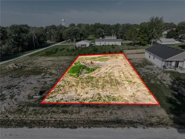 1 Myrtle St, Kidder, MO 64649
