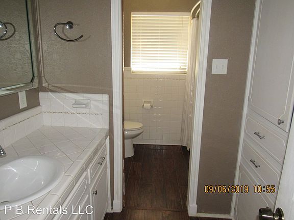 4th image of 2806 NW Tomlin Pl