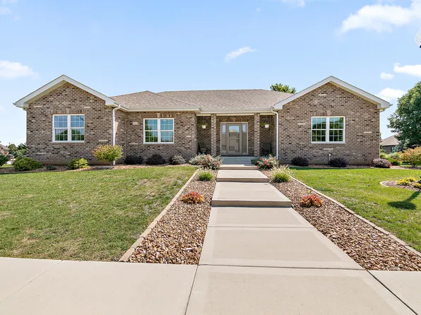 3279 Toulouse, Bourbonnais, IL 60914