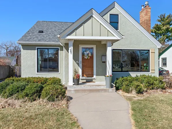 1401 Avon St N, Saint Paul, MN 55117