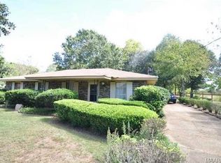 128 Capri Dr, Montgomery, AL 36117