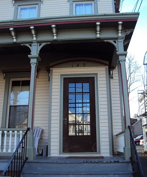 149 Montgomery St #3 — Photo 10