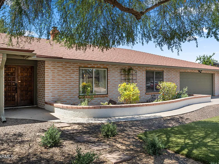 5449 E Larkspur Dr #1 — Photo 6