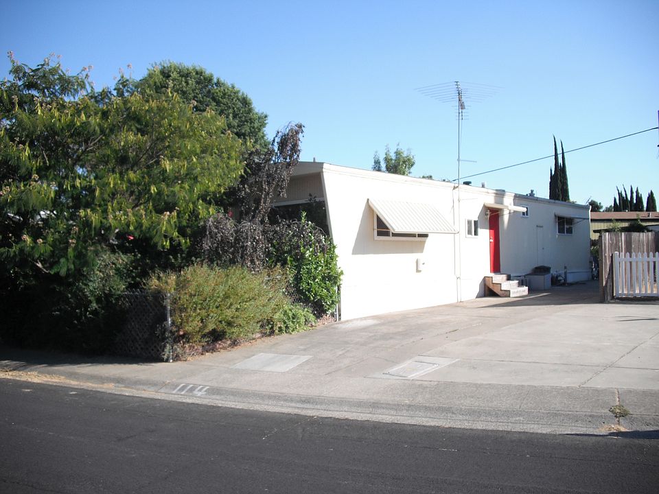 1st image of 114 Hap Arnold Loop