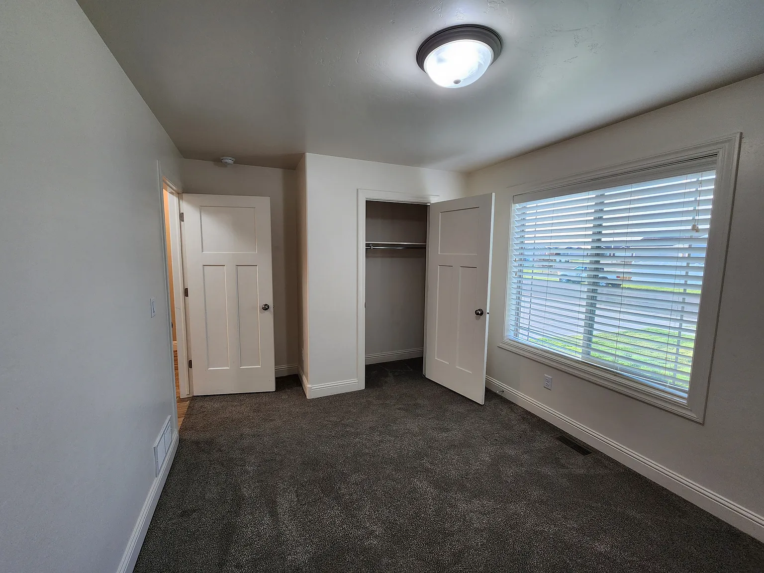 3 Bed 2 Bath Twinhome for RENT — Photo 4