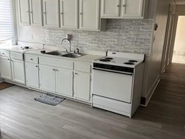 (undisclosed Address)