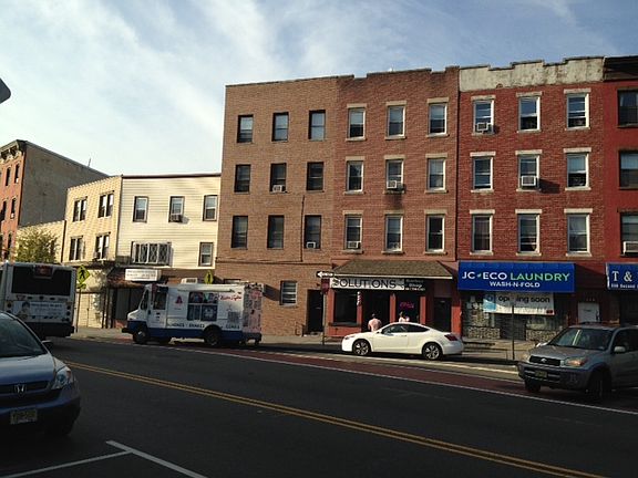 Newark Ave