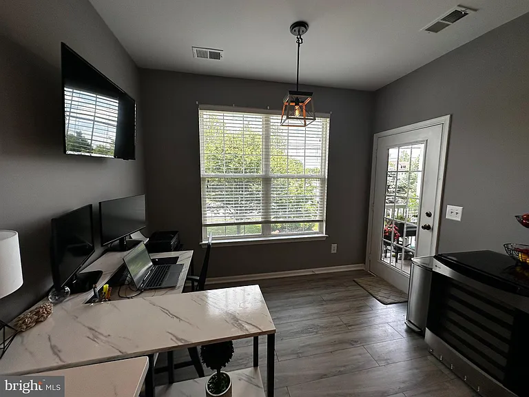 43920 Hickory Corner Ter #113 — Photo 14