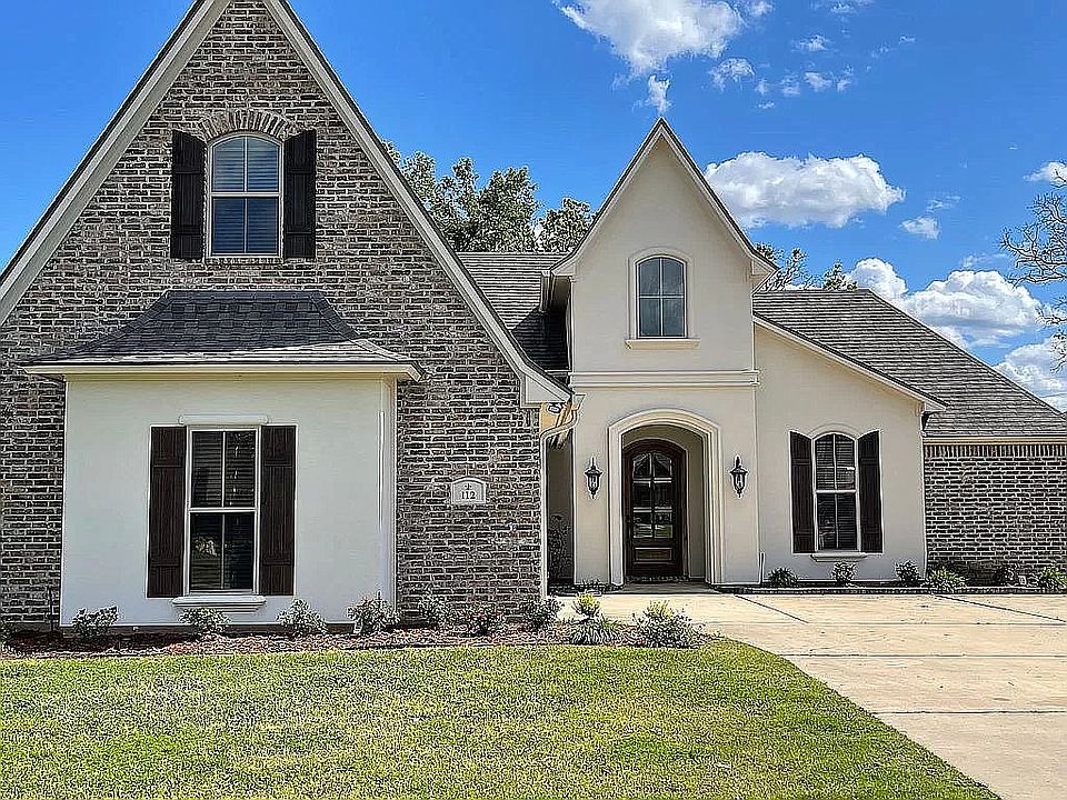 1st image of 112 Saint Andrews Ln