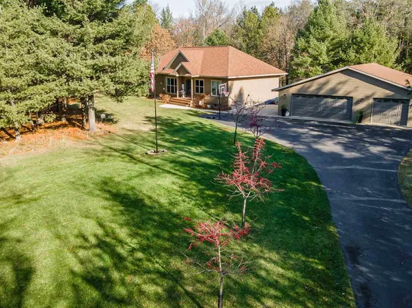 1833 West 13th Avenue, Friendship, WI 53934