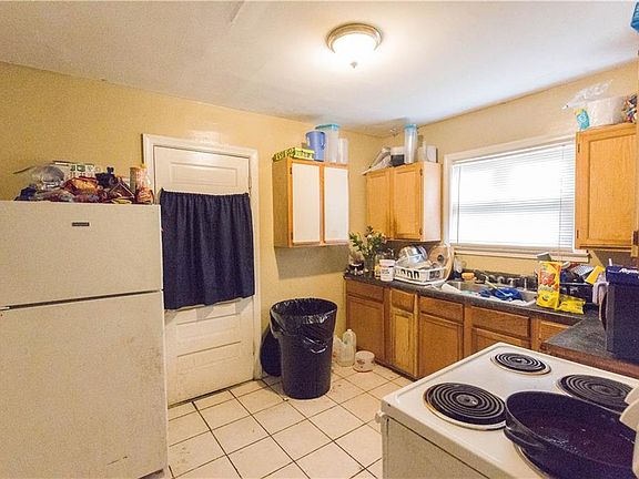5th image of 8013 Virginia Ave