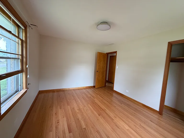 533 Ridge Ave — Photo 7
