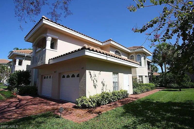 2 bed, 2.0 bath, 1825 sqft, $8,000 — Photo 1