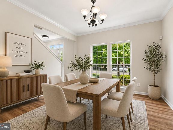 4th image of 9556 Ballagan Ct
