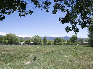 513 Upper Ranchitos Rd, Taos, NM 87571