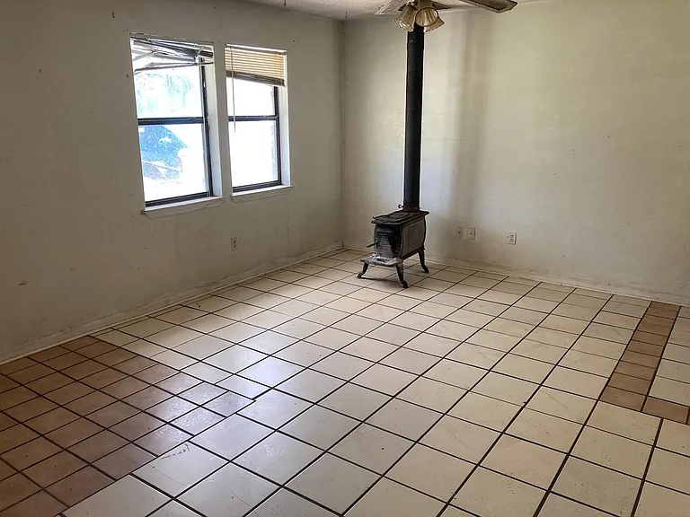108 Timber Ln — Photo 11